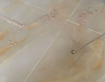 孝南瓷砖空鼓维修公司分享粘合剂选择不当在瓷砖铺贴过程中可能导致以下问题